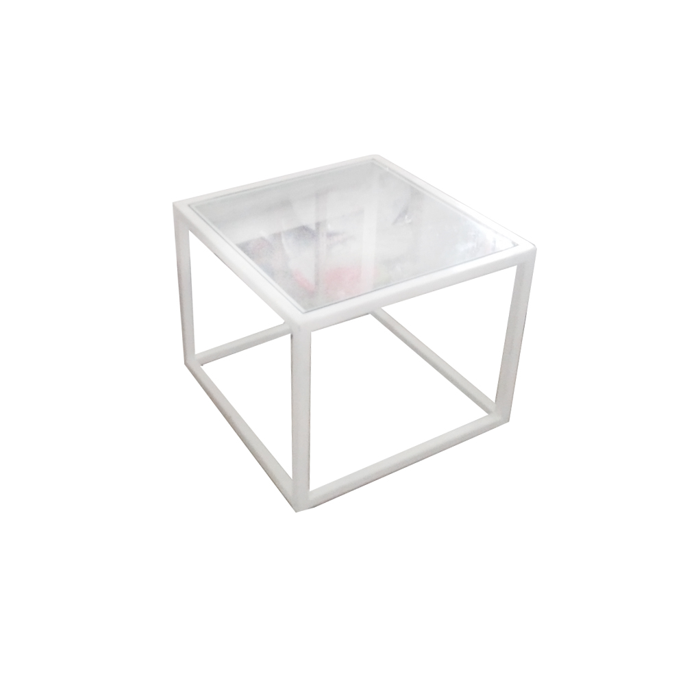 mesa-de-centro-cuadrada-blanca-vidrio