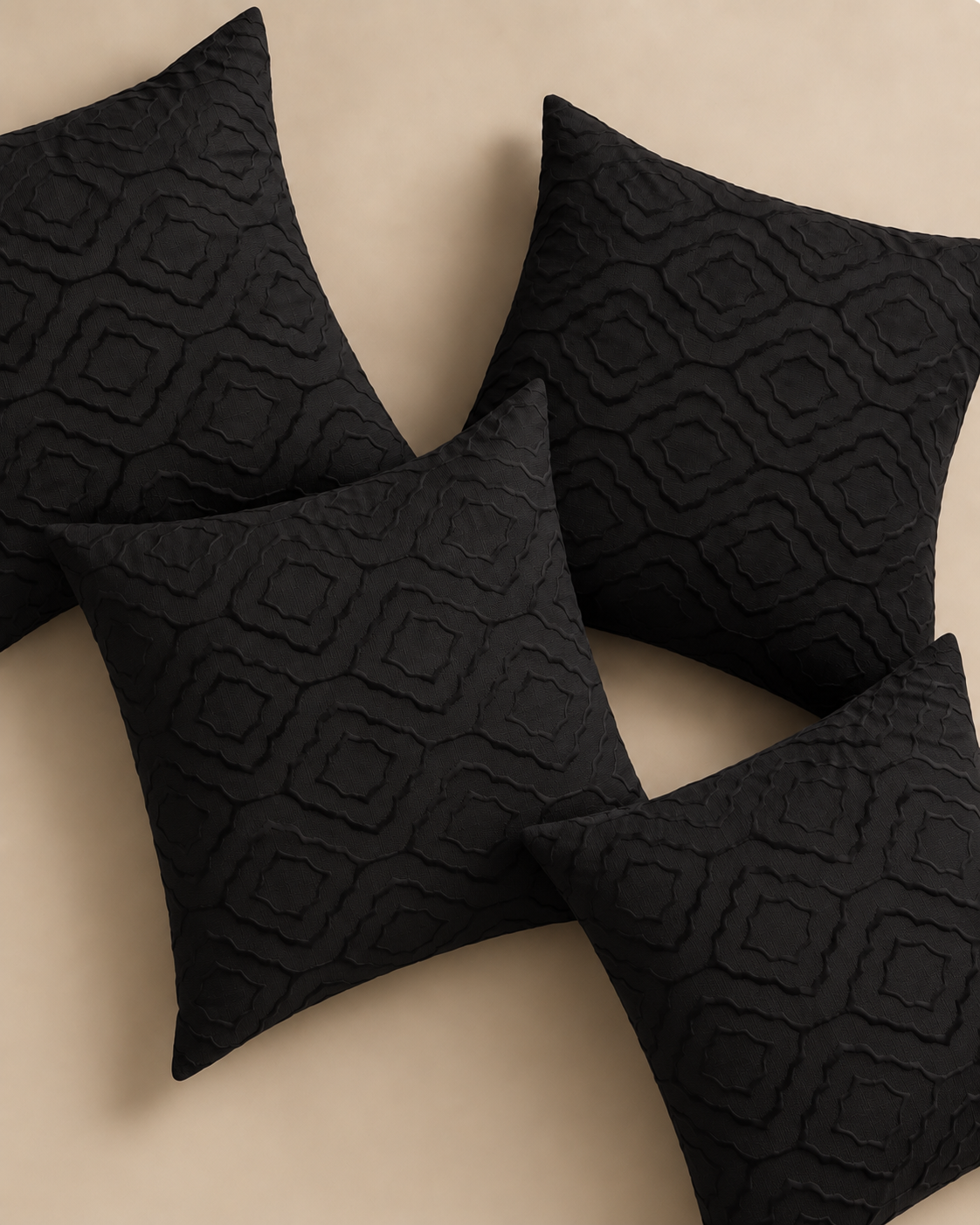 almohadon-noir-negro-geometrico